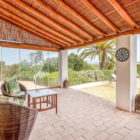 Salicos House By Lovelystay Hébergement de vacances