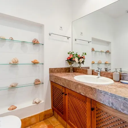 Hébergement de vacances Salicos House By Lovelystay