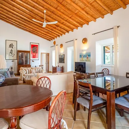 Hébergement de vacances Salicos House By Lovelystay Lagoa (Algarve)