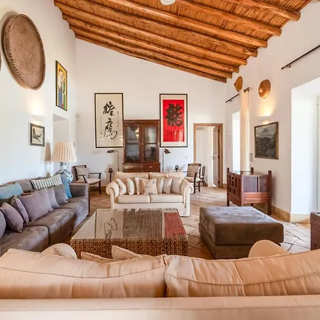 Salicos House By Lovelystay Hébergement de vacances *